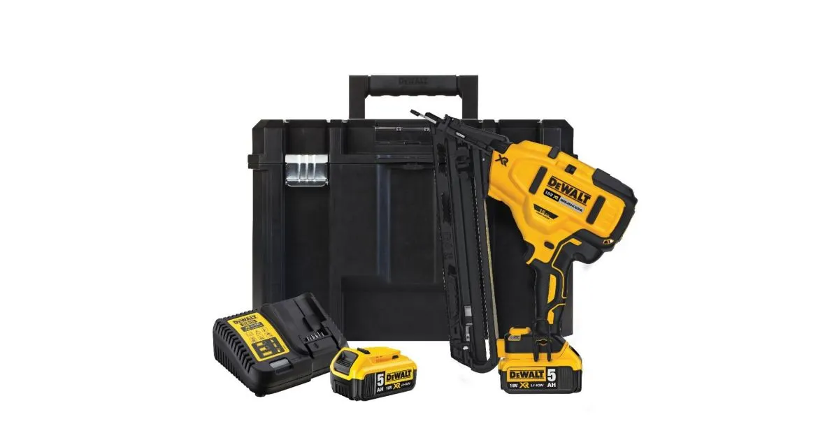 DeWALT draadloze spijkermachine 18V DCN650P2