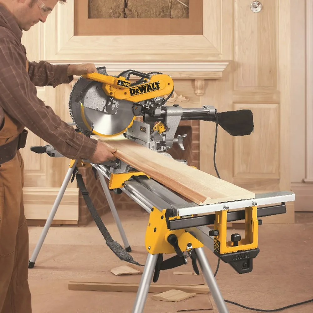 DEWALT DWS780QS AFKORTZAAG 305MM 1675W