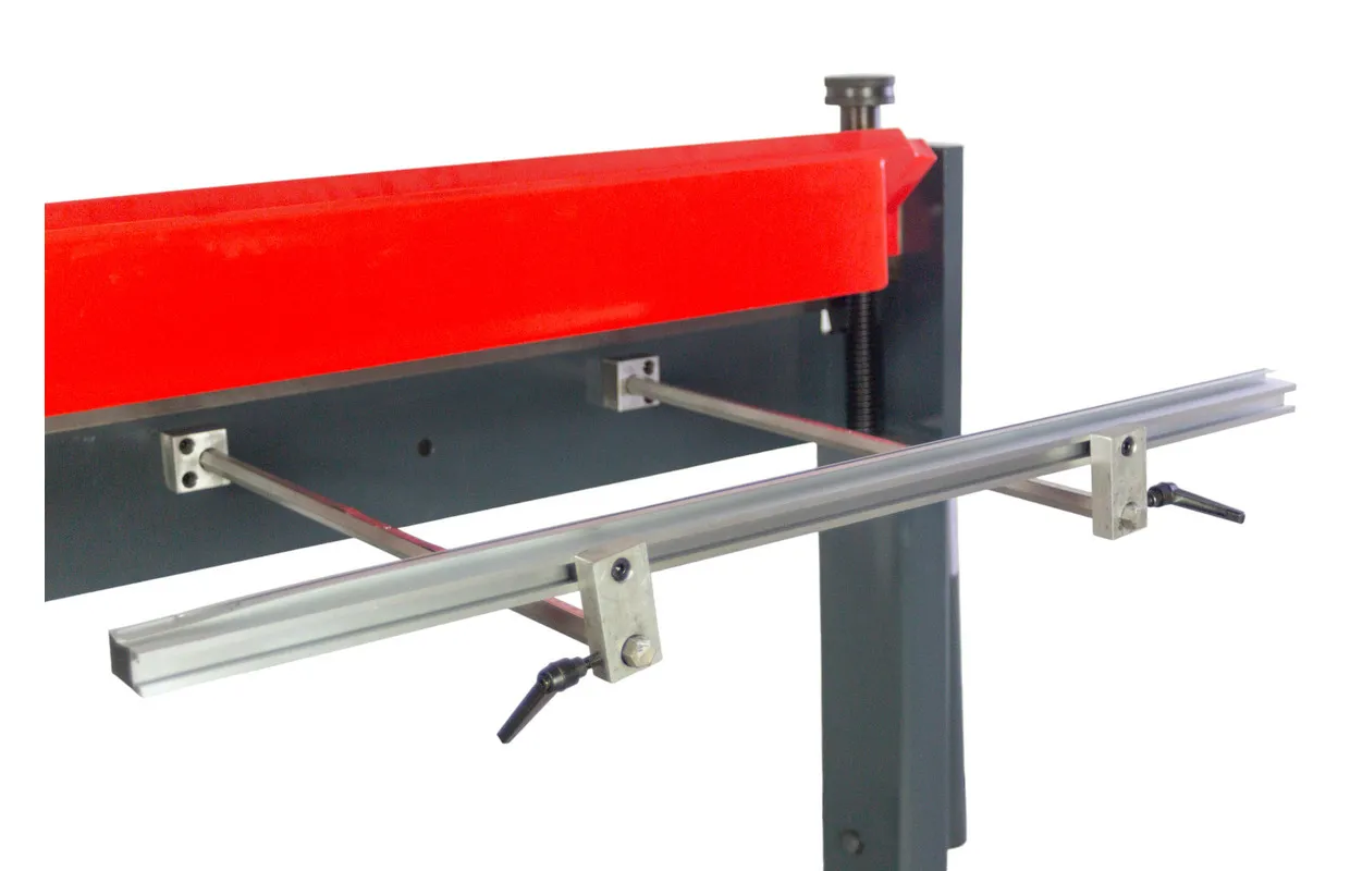 HAND EN VOETBEDIENDE ZETBANK WERKBREEDTE 1270 MM 0135° PLAATDIKTES TOT 2 MM GESEGMENTEERD BOVENMES TORROS