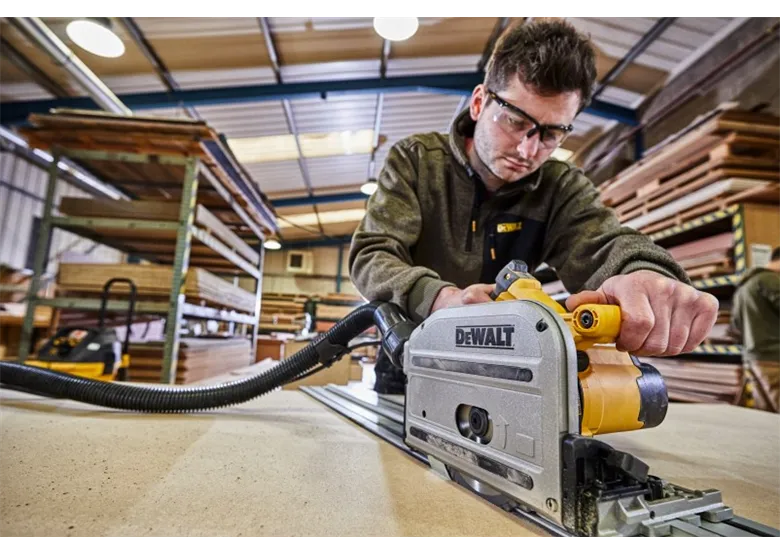 Invalcirkelzaag DeWalt DWS520KT