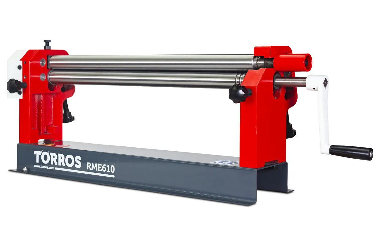 Manuele plaatwals 3 rollen werkbreedte 610 mm plaatdiktes tot 0,8 mm in staal Torros